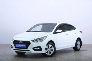 Седан Hyundai Solaris 2018 года, 1059000 рублей, Омск