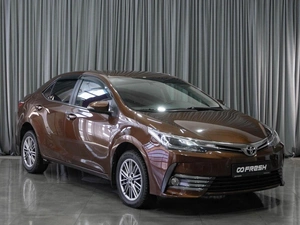 Седан Toyota Corolla 2018 года, 1899000 рублей, Тюмень