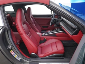 Купе Porsche 911 Carrera 2023 года, 22890052 рублей, Москва