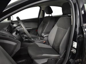 Седан Ford Focus 2014 года, 998200 рублей, Казань