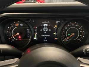 Внедорожник Jeep Wrangler 2025 года, 7990000 рублей, Павловская Слобода