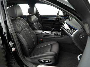 Седан BMW 7 серия 2020 года, 6298999 рублей, Москва