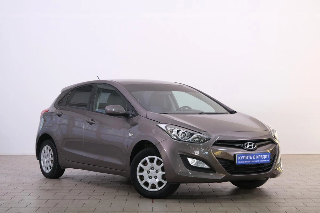 Хетчбэк Hyundai i30 2013 года, 849000 рублей, Омск