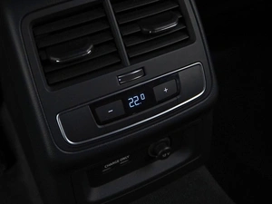 Седан Audi A4 2020 года, 2500999 рублей, Москва