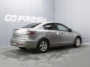 Седан Mazda 3 2010 года, 950000 рублей, Омск