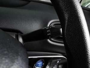 Лифтбек Toyota Prius 2019 года, 1699000 рублей, Воронеж