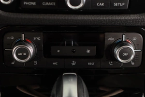 Внедорожник Volkswagen Touareg 2017 года, 3449000 рублей, Пермь