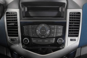 Седан Chevrolet Cruze 2012 года, 729000 рублей, Кемерово