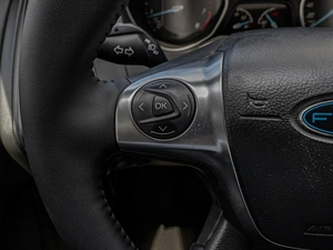 Хетчбэк Ford Focus 2013 года, 870000 рублей, Краснодар