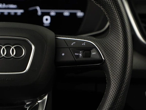 Внедорожник Audi Q5L 2023 года, 5489999 рублей, Москва