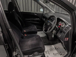 Минивэн Honda Stream 2001 года, 550000 рублей, Ачинск