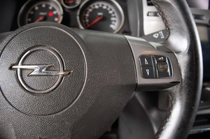 Минивэн Opel Zafira 2007 года, 479000 рублей, Пермь