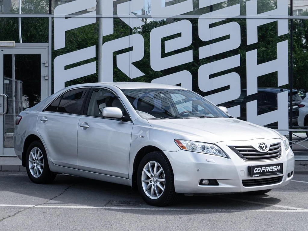 Седан Toyota Camry 2008 года, 799000 рублей, Волгоград