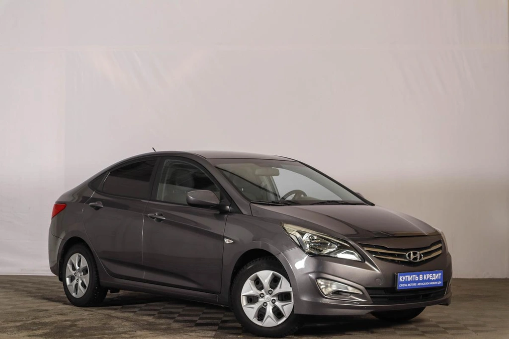 Седан Hyundai Solaris 2016 года, 949000 рублей, Тюмень