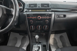 Седан Mazda 3 2008 года, 689000 рублей, Барнаул