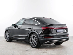 Внедорожник Audi e-tron Sportback 2020 года, 4210434 рублей, Москва