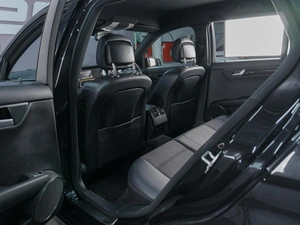 Универсал Mercedes-benz C-класс 2011 года, 1749000 рублей, Сургут