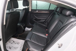 Седан Volkswagen Passat 2016 года, 1639000 рублей, Красноярск