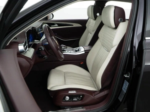 Седан Hongqi H9 2022 года, 4098999 рублей, Москва