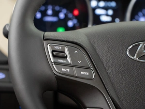 Внедорожник Hyundai Santa Fe 2016 года, 2386444 рублей, Москва