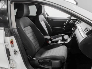 Седан Volkswagen Passat CC 2011 года, 889000 рублей, Тюмень