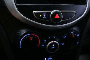 Хетчбэк Hyundai Solaris 2011 года, 588000 рублей, Солонцы