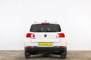 Внедорожник Volkswagen Tiguan 2012 года, 1749000 рублей, Тюмень