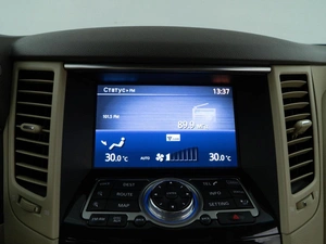Внедорожник Infiniti QX70 2015 года, 2696900 рублей, Москва