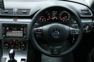Универсал Volkswagen Passat 2011 года, 1048000 рублей, Солонцы