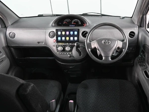Минивэн Toyota Sienta 2012 года, 819000 рублей, Аксай