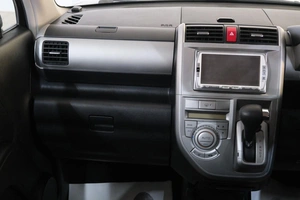 Хетчбэк Honda Zest 2010 года, 759000 рублей, Омск