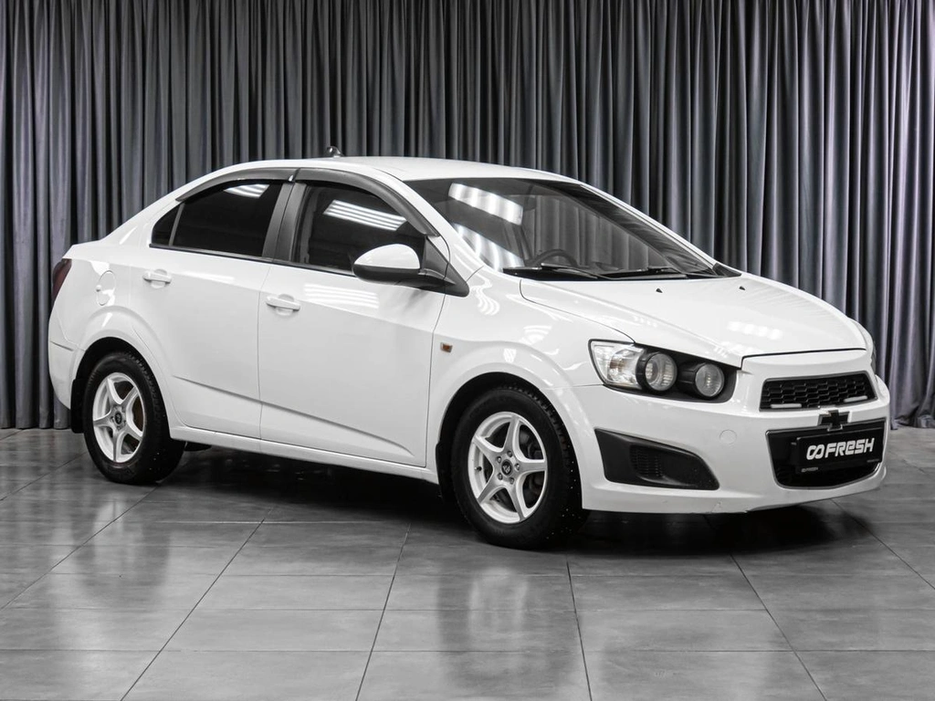 Седан Chevrolet Aveo 2012 года, 649000 рублей, Тюмень