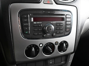 Хетчбэк Ford Focus 2011 года, 599000 рублей, Аксай