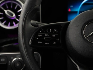 Хетчбэк Mercedes-benz A-класс 2018 года, 2248050 рублей, Москва