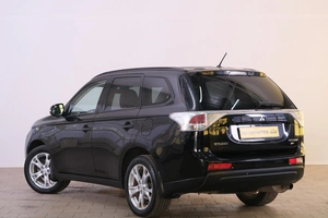 Внедорожник Mitsubishi Outlander 2012 года, 1519000 рублей, Омск