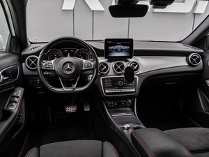 Внедорожник Mercedes-benz GLA-класс 2018 года, 2750000 рублей, Краснодар