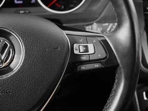 Внедорожник Volkswagen Tiguan 2019 года, 1974900 рублей, Казань