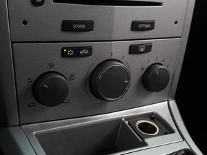 Универсал Opel Astra 2013 года, 699000 рублей, Воронеж