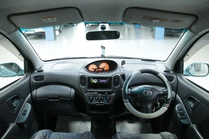 Минивэн Toyota Funcargo 2003 года, 453000 рублей, Солонцы