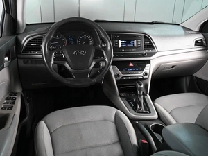 Седан Hyundai Elantra 2017 года, 1349000 рублей, Аксай