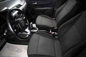 Седан Kia Rio 2019 года, 1399000 рублей, Оренбург