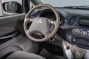 Минивэн Mitsubishi Grandis 2004 года, 899000 рублей, Томск
