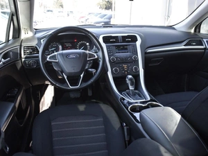 Седан Ford Mondeo 2016 года, 1540000 рублей, Краснодар