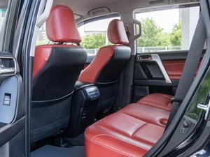 Внедорожник Toyota Land Cruiser Prado 2018 года, 4800000 рублей, Волгоград