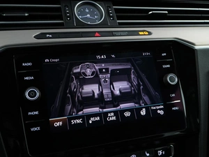 Седан Volkswagen Passat 2017 года, 2449077 рублей, Москва