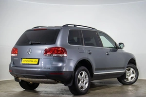 Внедорожник Volkswagen Touareg 2005 года, 989000 рублей, Оренбург