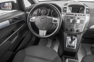 Минивэн Opel Zafira 2006 года, 469000 рублей, Барнаул