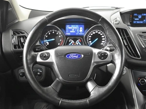 Внедорожник Ford Kuga 2013 года, 994900 рублей, Казань