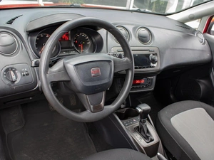 Хетчбэк SEAT Ibiza 2012 года, 699000 рублей, Петрозаводск