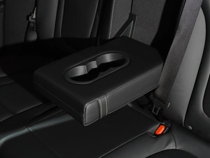 Лифтбек FAW Bestune B70 2024 года, 2455000 рублей, Тверь